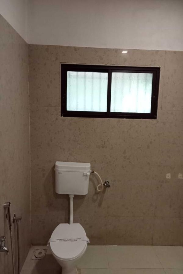 White Feather Resort Kauncha Silvassa Buitenkant foto
