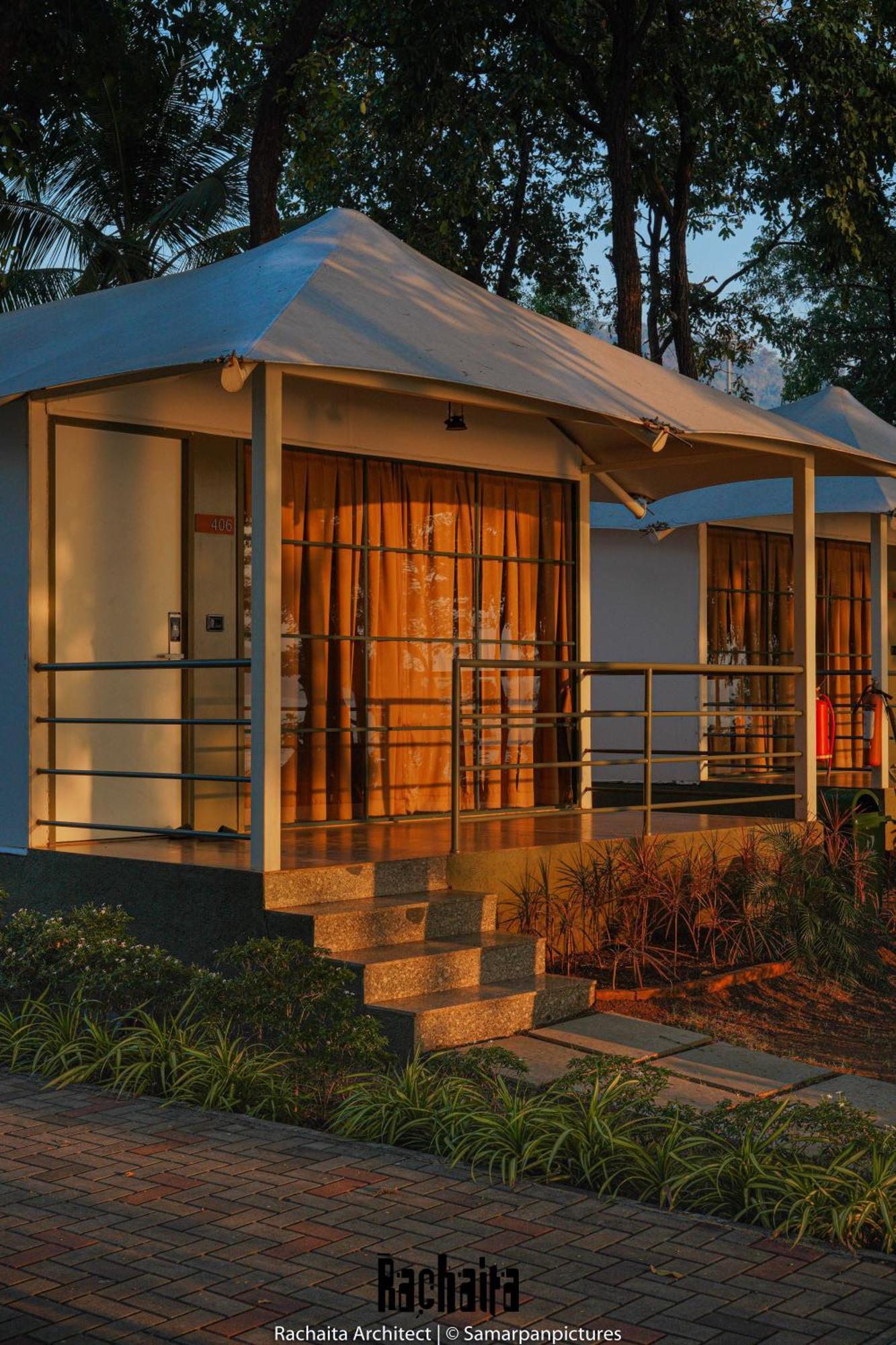 White Feather Resort Kauncha Silvassa Buitenkant foto